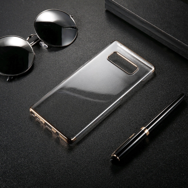 Ốp Lưng Viền Samsung Galaxy Note 8 Hiệu Baseus có thiết kế mặt lưng trong suốt hoàn toàn lộ nguyên bản mặt lưng của máy đẹp và sang hơn khi điểm nhấn là lớp viền màu bóng sắc sảo.